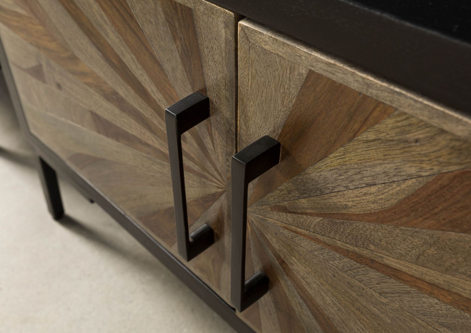 Product image for 100802